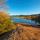 Image du paysage autour du lac des Escarcets en hiver dans le Massif des Maures