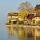 Image de maisons sur les bords du lac Léman à Nernier