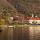 Photo de la baie et de l'Abbaye de Talloires sur les bords du lac d'Annecy