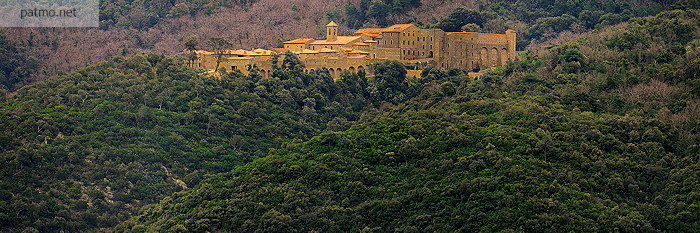 photo panoramique de la chartreuse de la verne