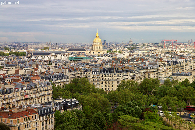Photo de Paris et du dme des Invalide vus de la tour Eiffel
