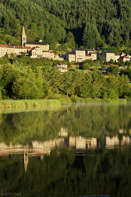 Photo du village de Saint Martial en Ardèche