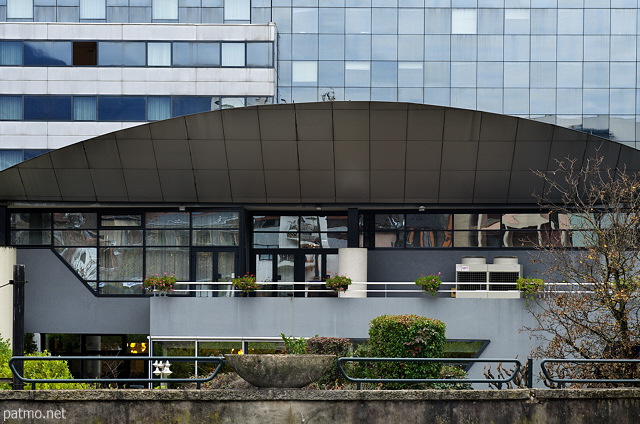 Image of a modern building around the train station in Annecy