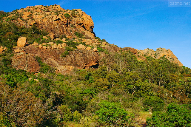 Image du Rocher de Roquebrune sur Argens