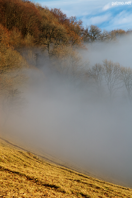 Image of Vuache mountain in the mist and sun