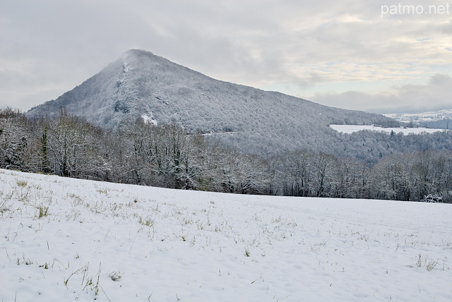 Image du Mont de Musige sous la neige