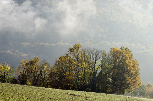 Photo of clearing mist in the french countryside between Chaumont and Musieges