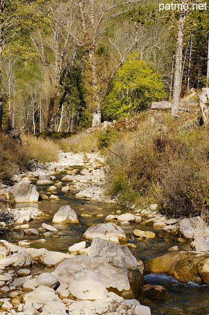 Photo de la rivire d'Agnielles dans les Hautes Alpes