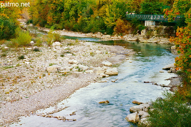 Photographie de la rivire de la Drme  Die en automne