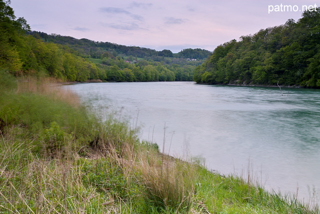 Photo de la valle du Rhne expose au vent prs d'Arcine en Haute Savoie