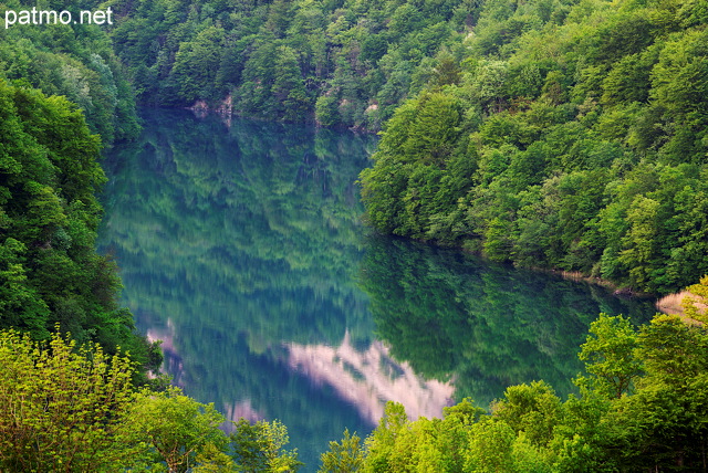 Photo de reflets de fort dans le Rhne