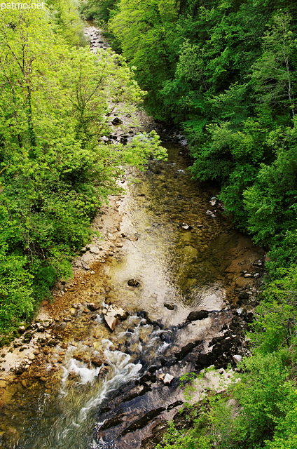 Photo du printemps autour du Tacon  Saint Claude dans le Jura