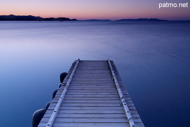 Photo du lever du jour sur la mer Mditerrane - La Londe les Maures - Plage de l'Argentire