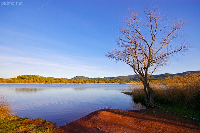 Photographie du lac des escarcets