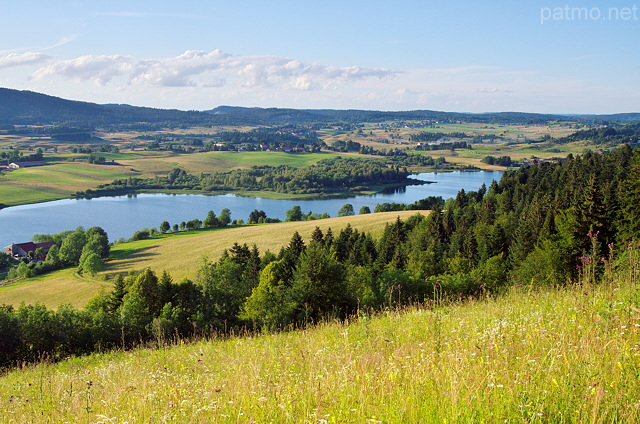 Photograph of Abbey lake in french Jura