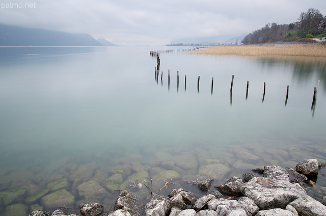 Photo du lac du Bourget entre Aix les Bains et Chambry