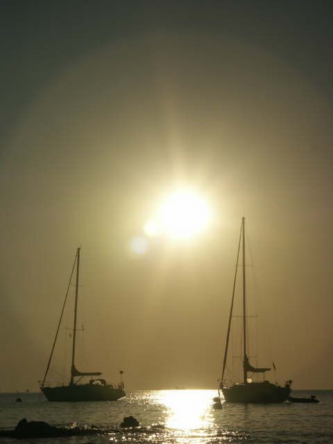 lever de soleil sur la mer issambres