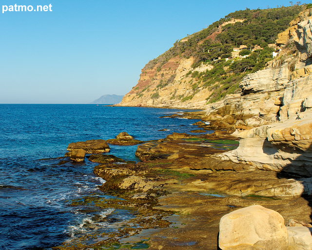 Image of the Mediterranean coast in Provence with blue water and blue sky