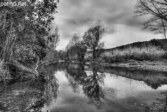 Photographie HDR de la rivire du Tagnone en hiver - Haute Corse