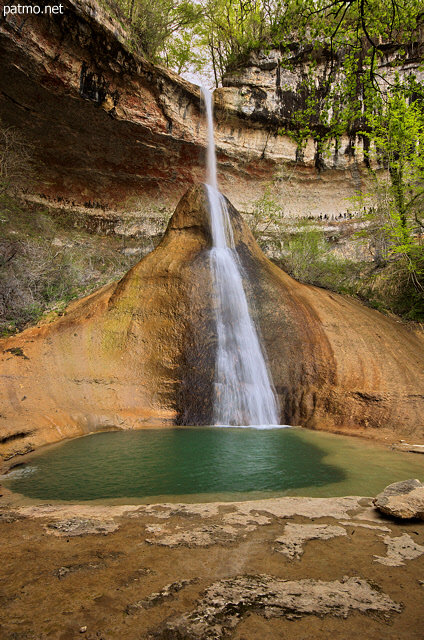 Image de la cascade du Pain de Sucre sur la rivire de la Vzronce