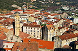 Photo du clocher et des toîts de la ville de Corte vus depuis la citadelle - Haute Corse