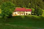 Photographie d'un maison traditionnelle du Haut Jura