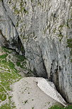 Image d'un reste de nv sous les falaises du Bargy