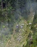 Photographie de fort et d'boulis ds  l'rosion dans les montagnes du Haut Jura