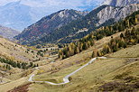 Photo des lacets de la route du Col du Glandon dans la Vallée des Villards en Savoie