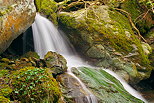 Photographie d'une cascade dans le ruisseau de Saparelle en Haute Corse