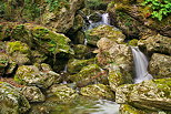 Photo de petites chutes d'eau dans les rochers des ruisseaux de Saparelle en Haute Corse