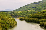 Photo du printemps sur la vallée du Rhône entre Ain et Haute Savoie.