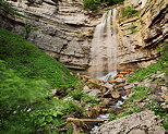 Photo du cirque rocheux du Grand Saut dans les cascades du Hrisson