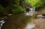 Image de la rivire du Hrisson et de la cascade du Gour Bleu au printemps dans le Jura