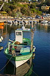 Photo d'un bateau de pche amarr au port du Niel sur la Presqu'le de Giens