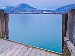 Photographie du lac d'Annecy depuis l'embarcadère du port de Menthon Saint Bernard