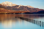 Photo du printemps sur le lac d'Annecy et la montagne de la Tournette  Svrier