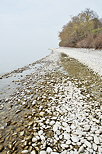 Photographie de galets sur les bords du Lac Lman  Thonon les Bains