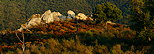 Photo des derniers rayons de soleil sur les crtes sauvages du Massif des Maures