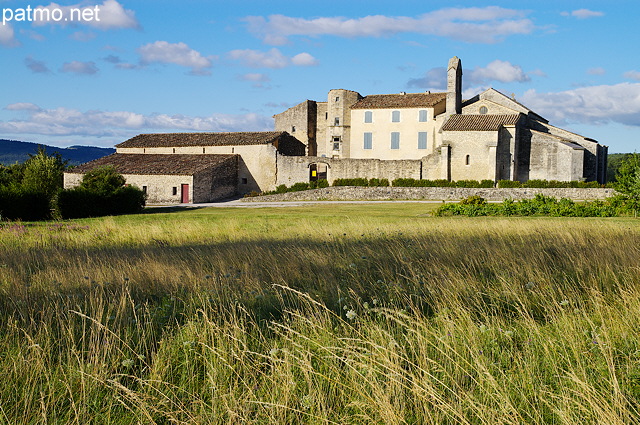 Photo du prieuré de Salagon près de Mane dans les Alpes de Haute Provence