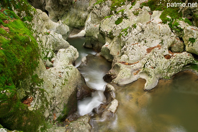 Image du torrent du Fornant et de ses marmites de géant à Chaumont en haute Savoie