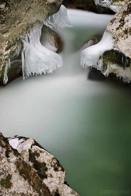 Photo de la rivière du Fornant en hiver