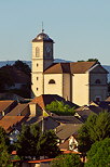 Picture of the church and bell tower of Clermont en Genevois